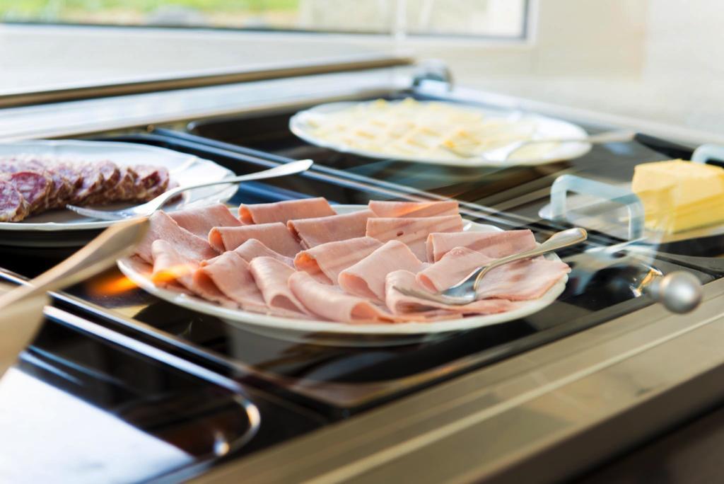 צרמט Bed & Breakfast Bijou מראה חיצוני תמונה