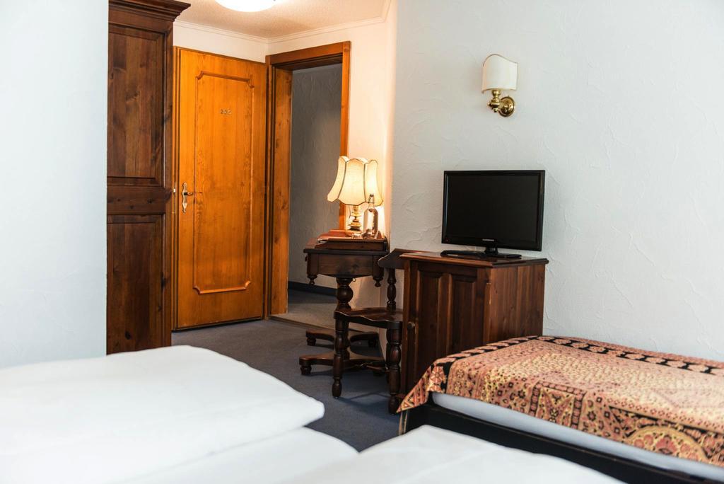 צרמט Bed & Breakfast Bijou מראה חיצוני תמונה