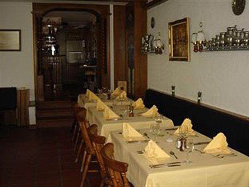 צרמט Bed & Breakfast Bijou מסעדה תמונה